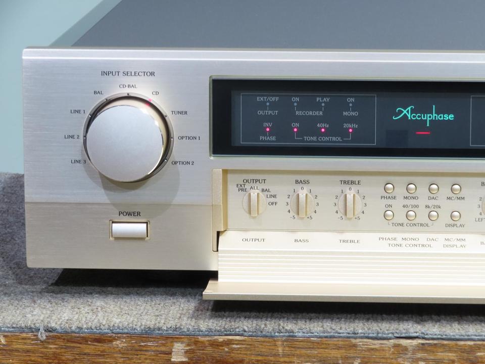 C-2120 Accuphase - 中古オーディオ 高価買取・販売 ハイファイ堂