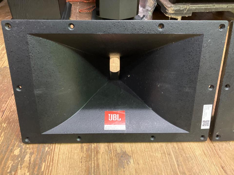 JBL 　ジェービーエル　2385A　ラジアルホーン　スピーカー ホーン 2本 JBL ジェービーエル 2385A ラジアルホーン スピーカー ホーン 2本