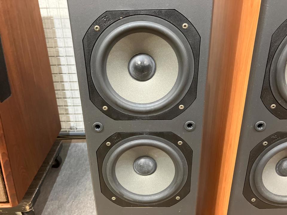 CHORUS 715 JM Lab - 中古オーディオ 高価買取・販売 ハイファイ堂