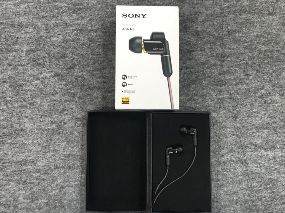 SONY XBA-N3 イヤホン 箱・ケーブル・イヤピース付 中古 美品 SONY XBA-N3 イヤホン 箱・ケーブル・イヤピース付 中古 美品