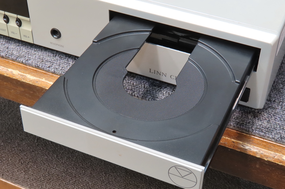 ジャンク　LINN リン CLASSIK-K 通電しません。不動品 ジャンク LINN リン CLASSIK-K 通電しません。不動品 CLASSIK-K