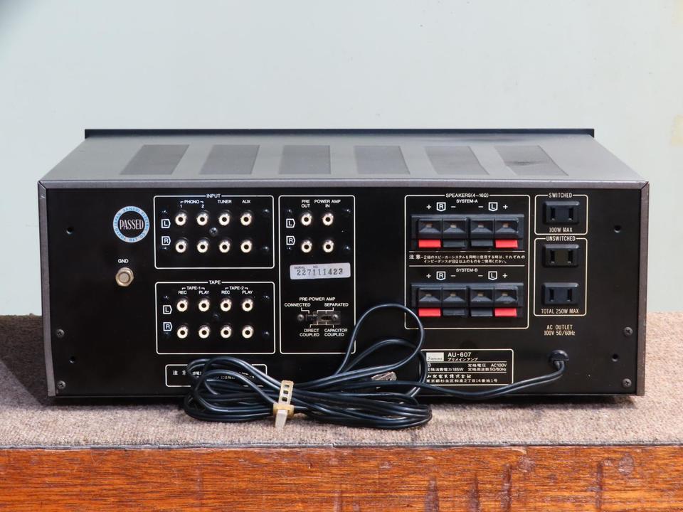 Yuu様　sansui サンスイ アンプ AU-607 中古美品 Yuu様 sansui サンスイ アンプ AU-607 中古美品