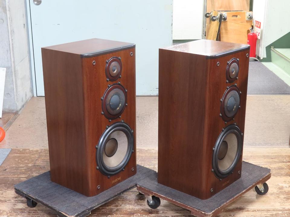 DIATONE DS-1000ZX スピーカー　スタンド付き　ダイヤトーン　廃盤 DS-1000ZX DIATONE - 中古オーディオ 高価買取・販売 ハイファイ堂