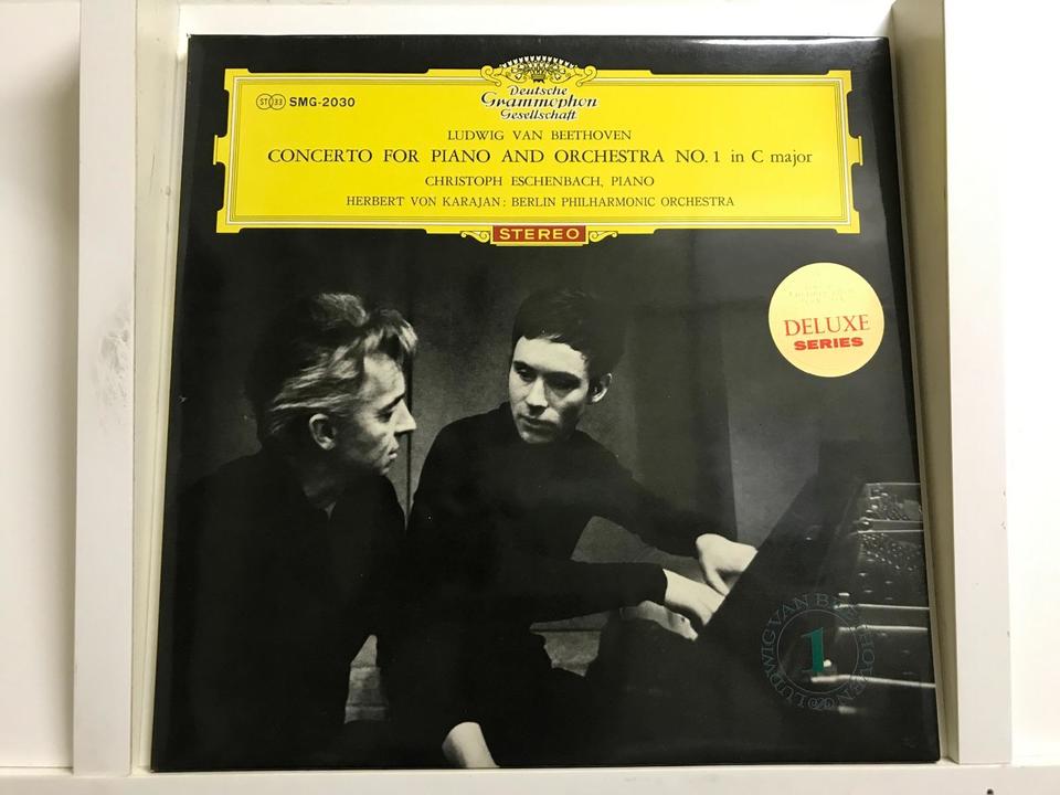ヘルベルト・フォン・カラヤン　アルバム　レコード ヘルベルト・フォン・カラヤン カラヤン・ファミリー