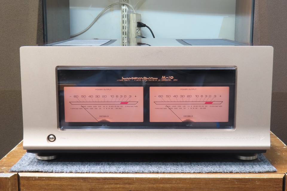 LUXMAN 🎍 【アッシュウッド】 パワーアンプ M-10 【中古】