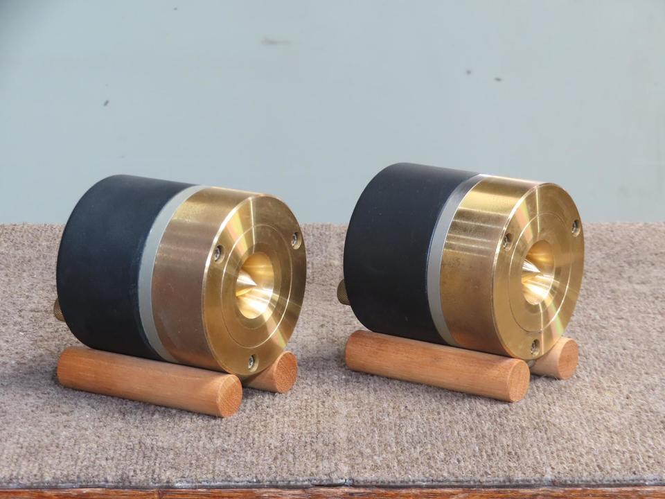 FOSTEXＴ900A 定価７２，６００円 FOSTEXT900A 定価72，600円 FOSTEXT900A 定価72，600円 名前は