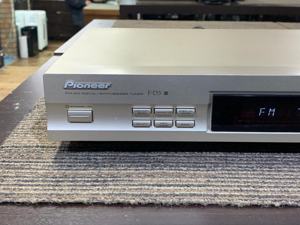 【通電確認済】パイオニア FM/AMチューナー F-D3 F-D3｜パイオニア FM/AMデジタルシンセサイザーチューナー AMステレオ