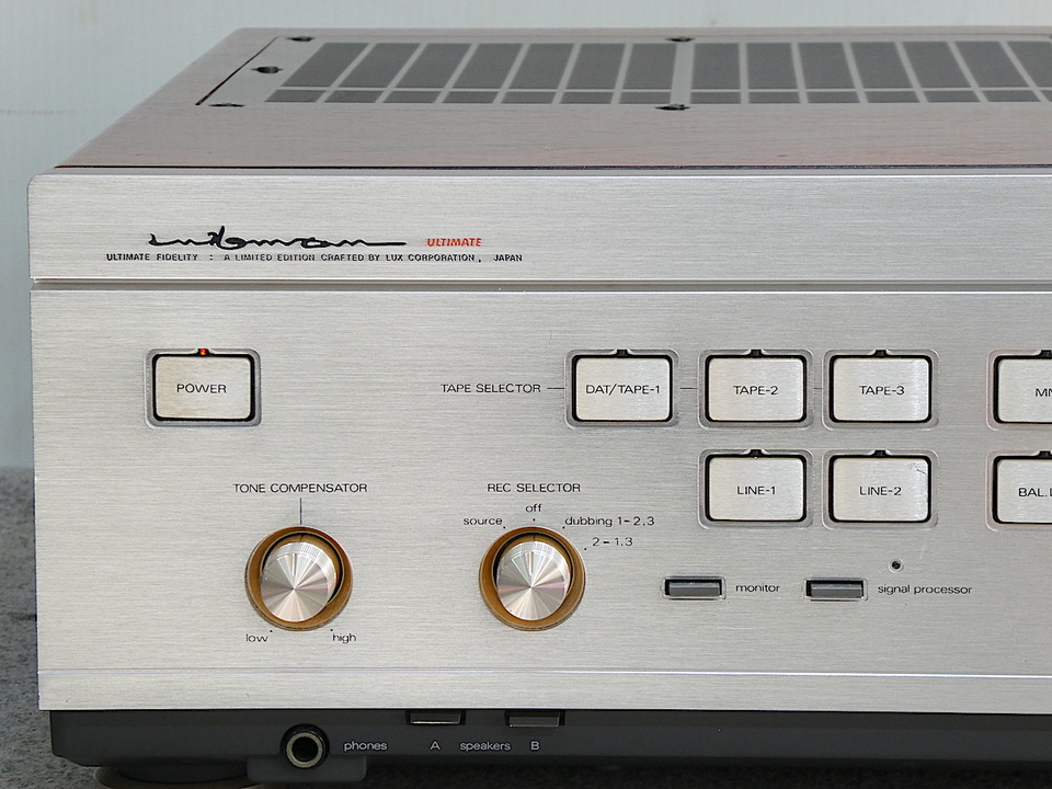M【定価264,000円・完動・美品】LUXMAN L-540 Luxman L-540 Integrated Amplifier #47