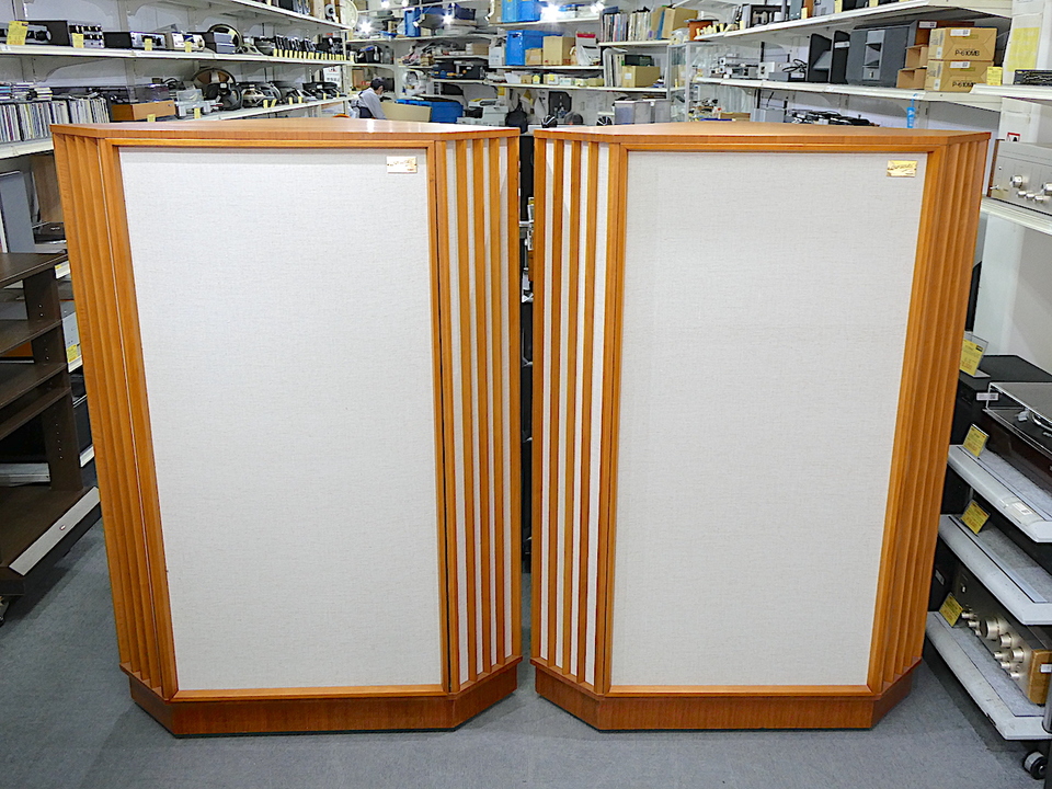 AUTOGRAPH/HPD385A/国産箱 TANNOY - 中古オーディオ 高価買取・販売