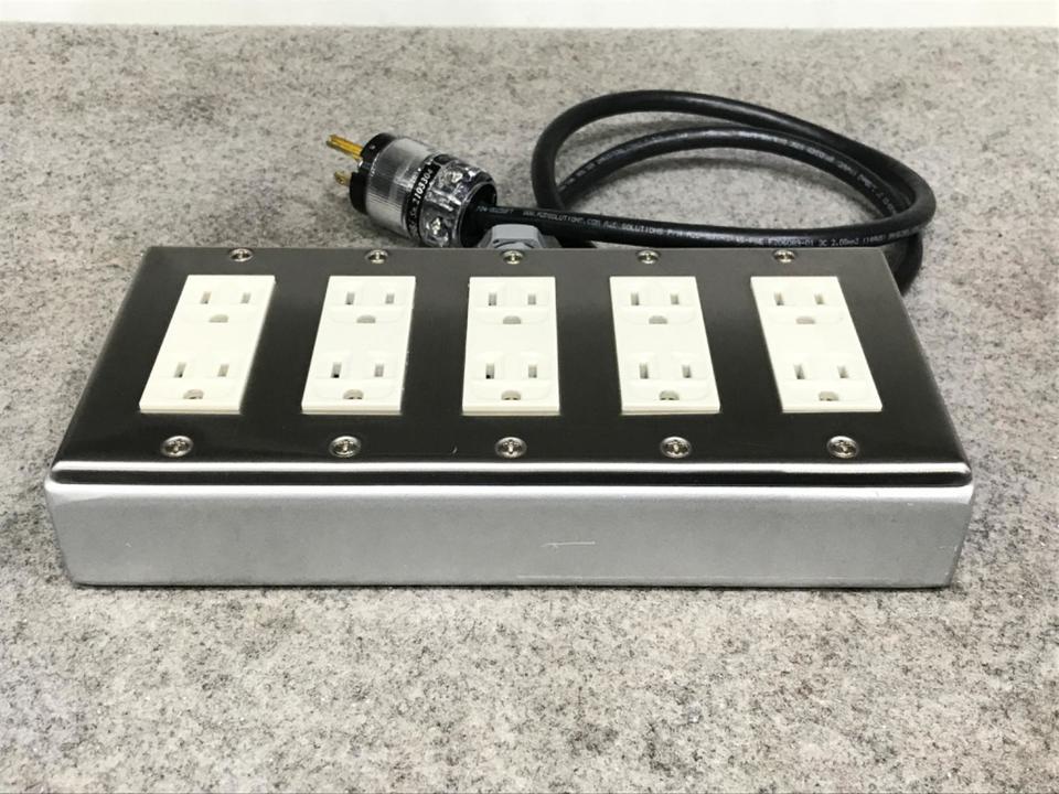 超越重鉄タップ/2.0m PRO CABLE - 中古オーディオ 高価買取・販売 ハイファイ堂 PRO CABLEのオーディオタップ