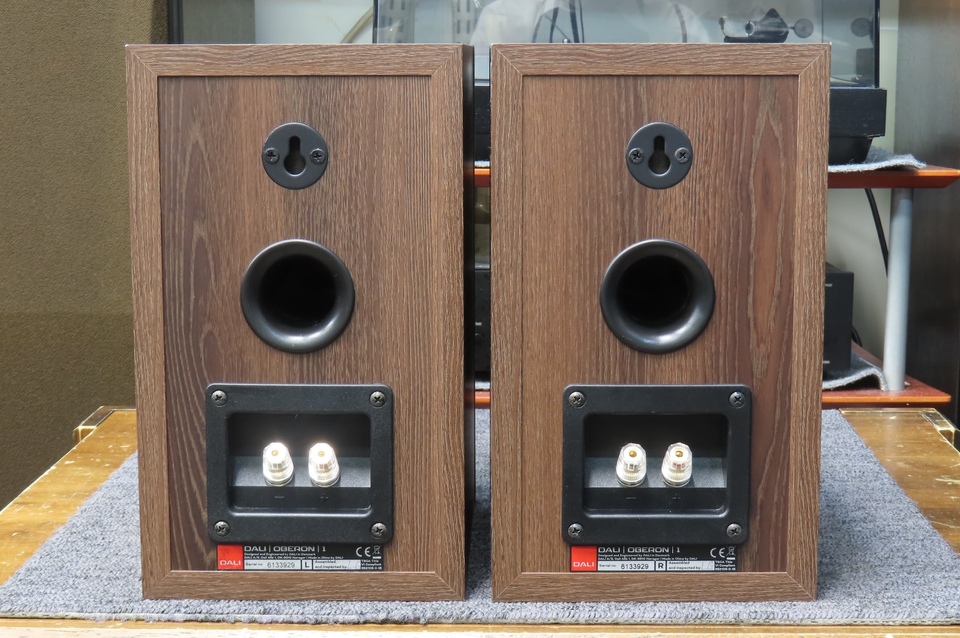▽ 未使用品 DALI OBERON 1 OBERON 1 DALI - 中古オーディオ 高価買取・販売 ハイファイ堂