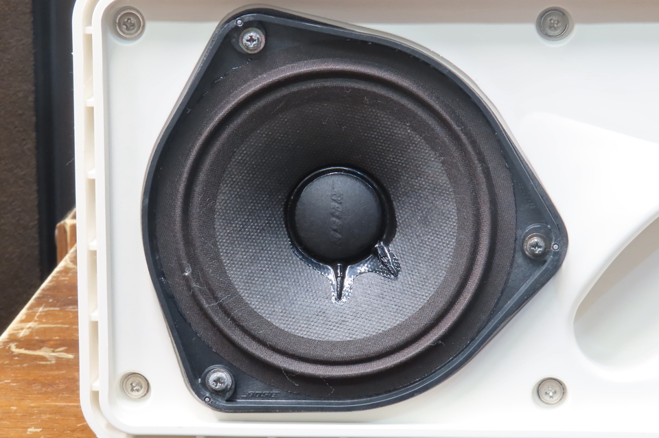 BOSE 111ADW コンパクトスピーカー ホワイト ② Amazon.co.jp: Bose 111ADW スピーカーシステム ホワイト : 家電＆カメラ