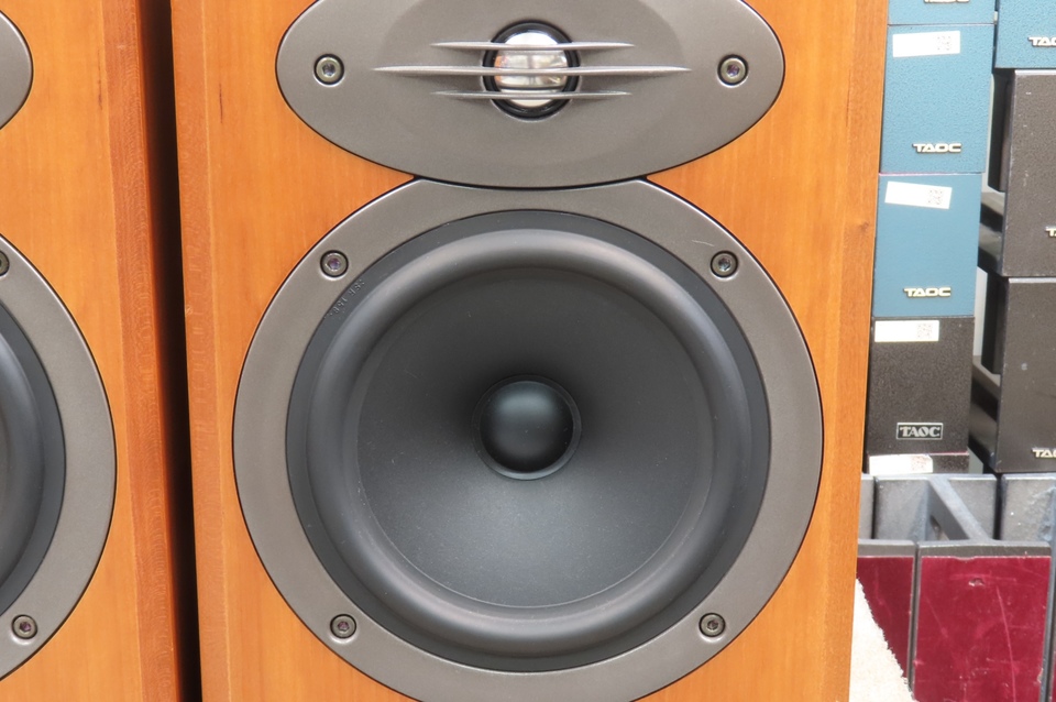 CELESTION スピーカー ペア セレッション A1 シリアル連番 CELESTION スピーカー ペア セレッション A1 シリアル連番