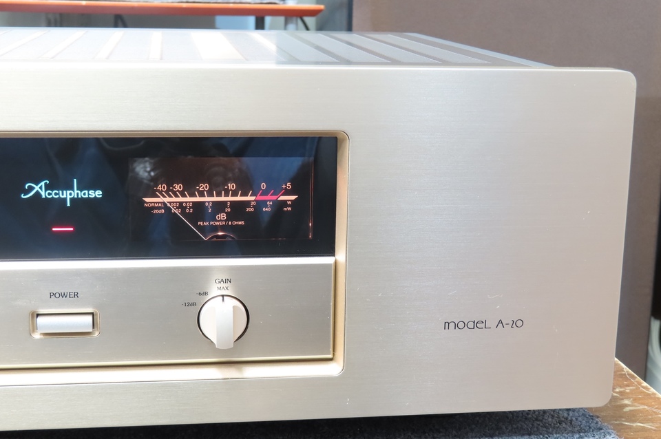 A-20 Accuphase - 中古オーディオ 高価買取・販売 ハイファイ堂