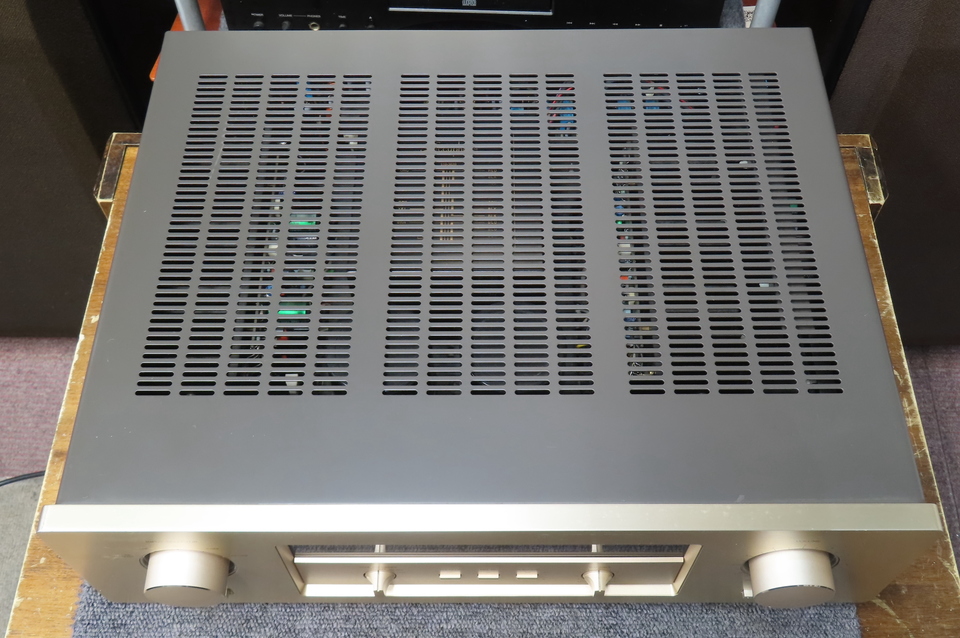 E-210 Accuphase - 中古オーディオ 高価買取・販売 ハイファイ堂