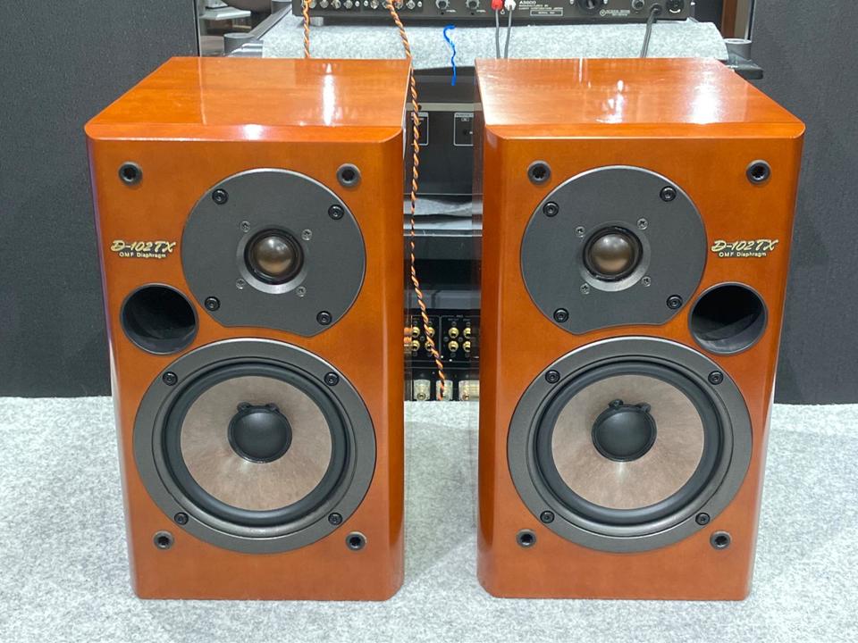 ONKYO スピーカー　D-102TX （2台1組） 送料込み ONKYO スピーカー D-102TX （2台1組） 送料込み - スピーカー