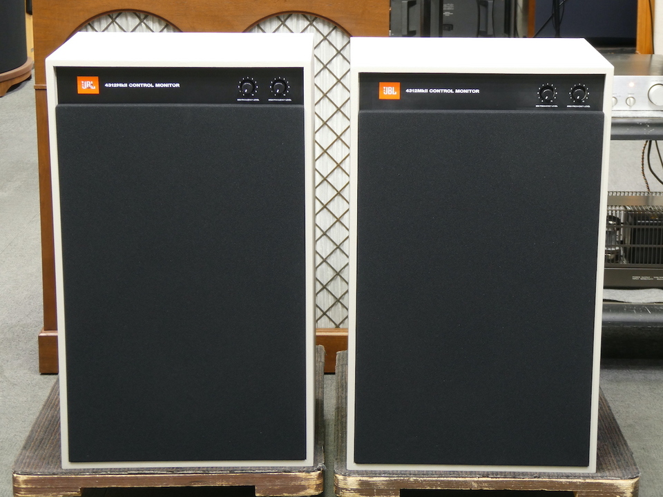 4312MK2GY JBL - HiFi-Do McIntosh/JBL/audio-technica/Jeff Rowland