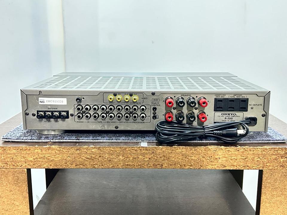 R-200 ONKYO - 中古オーディオ 高価買取・販売 ハイファイ堂