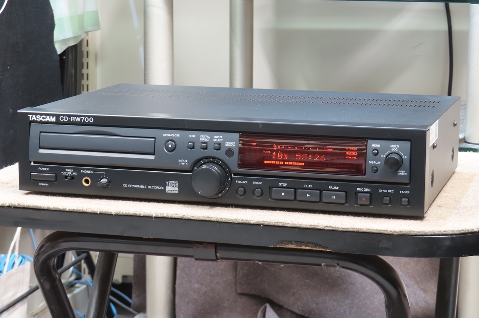CD-RW700 TASCAM - HiFi-Do McIntosh/JBL/audio-technica/Jeff Rowland