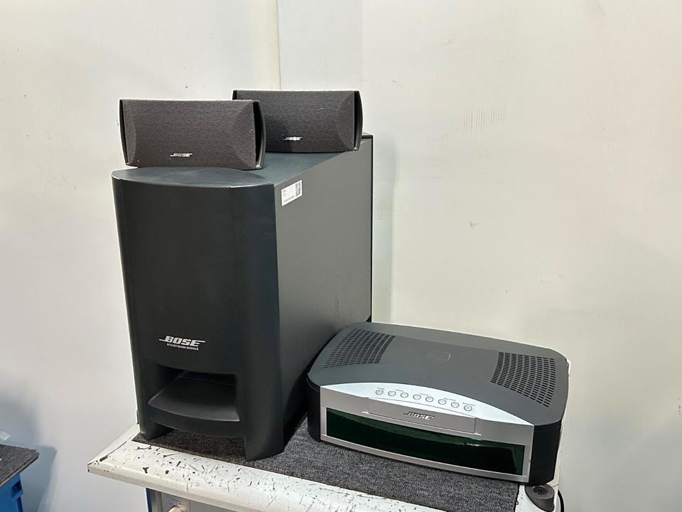 BOSEシアタースピーカー3.2.1 BOSEシアタースピーカー3.2.1