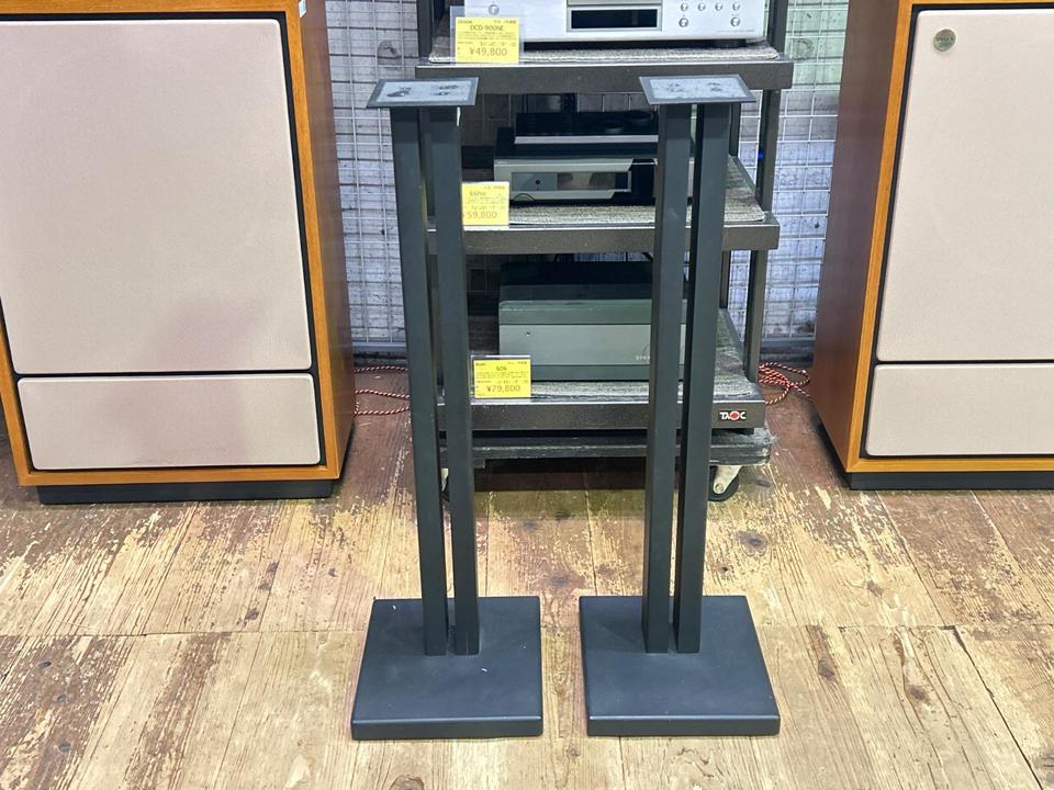 【中古美品】ULTIMATE SUPPORT スピーカースタンド 2本セット スピーカースタンド 不明 - 中古オーディオ 高価買取・販売 ハイファイ堂