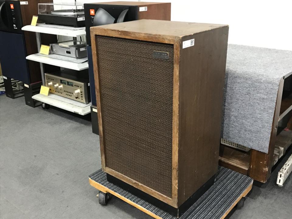 PHILIPS？ AD 7063/M8 音出しOK，外カバー破損多数あり