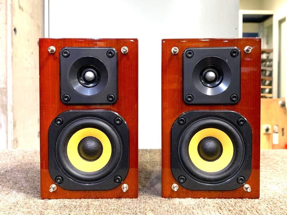 【美品】DENON SC-A11XG SC-C11XG センタースピーカー デノン DENON SC-C11XG センタースピーカー @30153 / 中古オーディオ