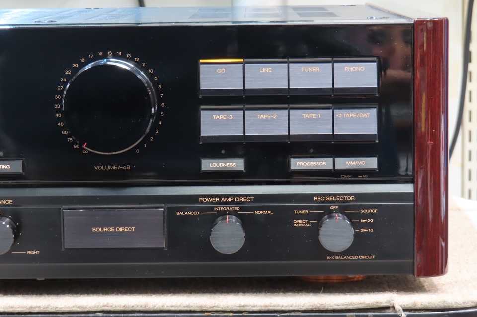 AU-α907i MOS Limited SANSUI - 中古オーディオ 高価買取・販売