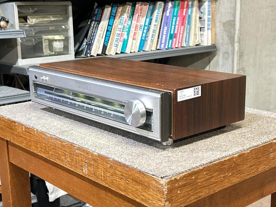 LUXMAN★ラックスマン T-110FM専用チューナー後期型★中古現状渡 T-110 LUXMAN - 中古オーディオ 高価買取・販売 ハイファイ堂