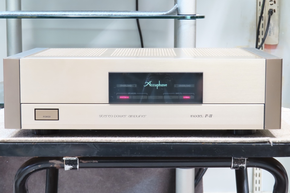 【即決可】Accuphase P-11 ステレオパワーアンプ(送料込) P-11 Accuphase - 中古オーディオ 高価買取・販売 ハイファイ堂
