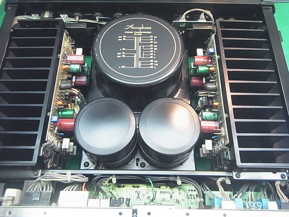 P-11 Accuphase - 中古オーディオ 高価買取・販売 ハイファイ堂