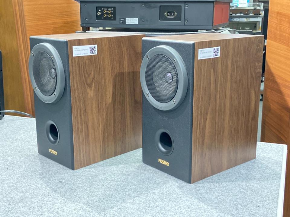 FOSTEX BK105WK FF105WK スピーカー ペア 音出し確認済み FF105WK+BK105WB FOSTEX - 中古オーディオ 高価買取・販売 ハイファイ堂