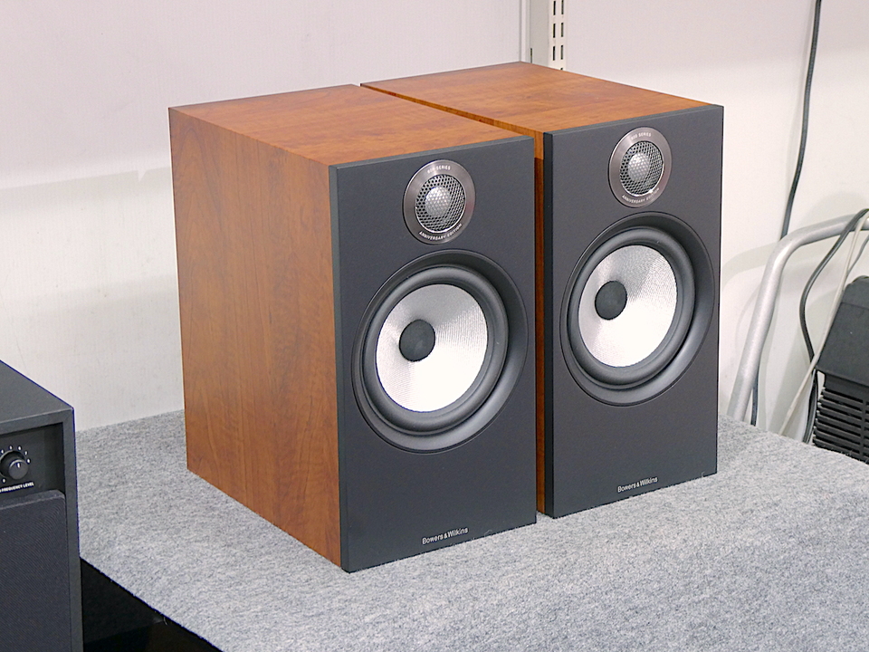 606S2 Anniversary Edition B&W - 中古オーディオ 高価買取・販売