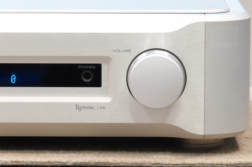 I-05 ESOTERIC - 中古オーディオ 高価買取・販売 ハイファイ堂