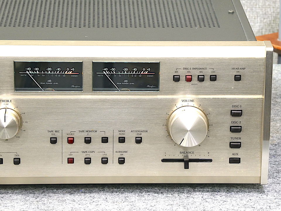 E-303 Accuphase - 中古オーディオ 高価買取・販売 ハイファイ堂