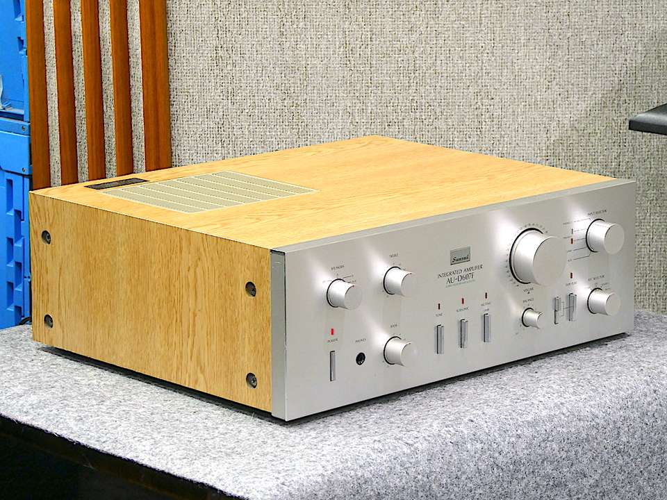 AU-D607F SANSUI - 中古オーディオ 高価買取・販売 ハイファイ堂