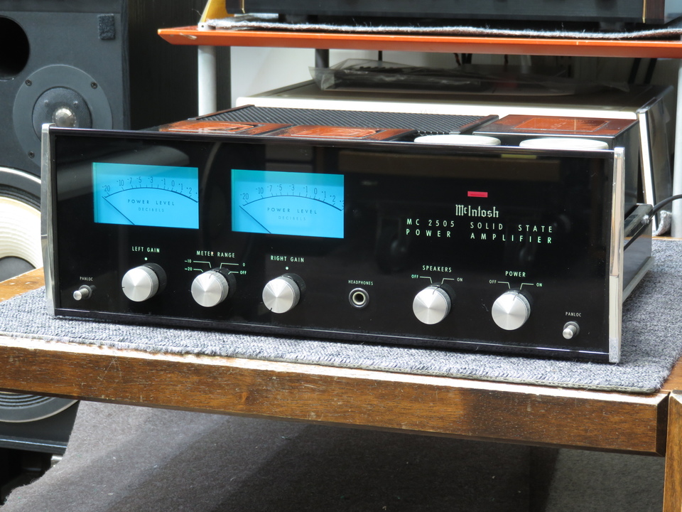 土日限定価格　McIntosh MC 2505-2 　音出動作品 MC2505 McIntosh - 中古オーディオ 高価買取・販売 ハイファイ堂