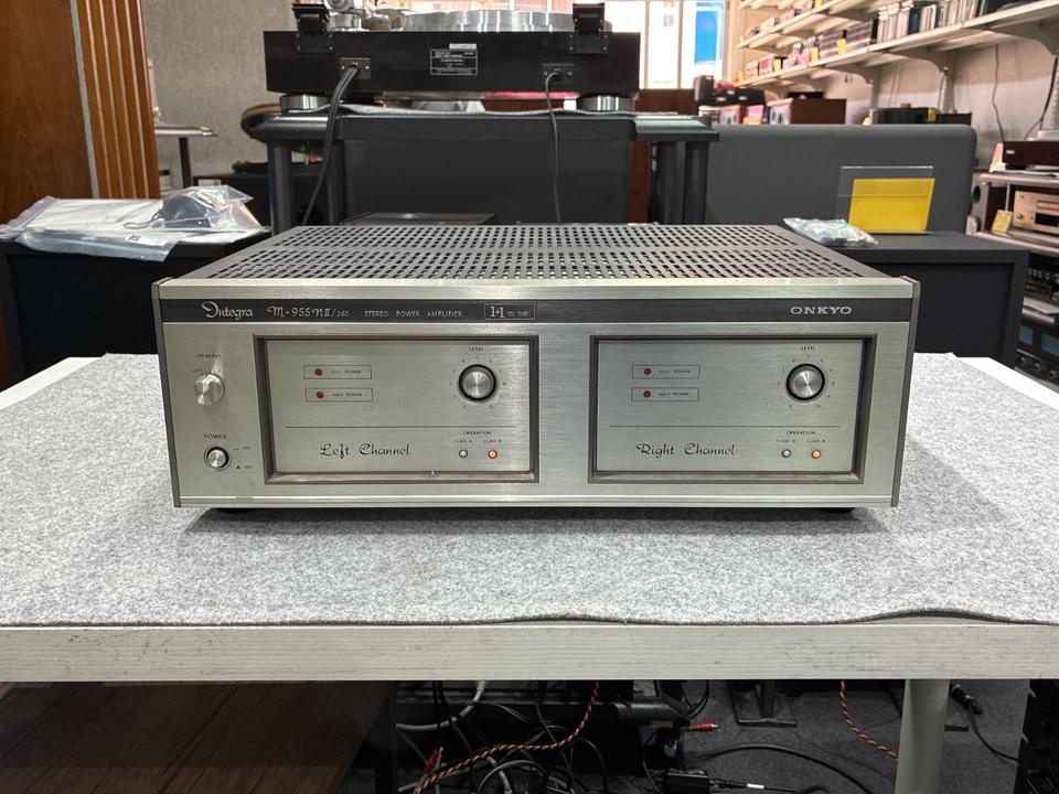 ONKYO Integra ステレオパワーアンプ m-955nⅡ/260 Integra M-955n2/260 ONKYO - 中古オーディオ 高価買取・販売 ハイファイ堂