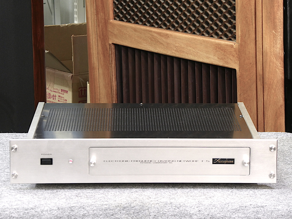 F-5 Accuphase - 中古オーディオ 高価買取・販売 ハイファイ堂