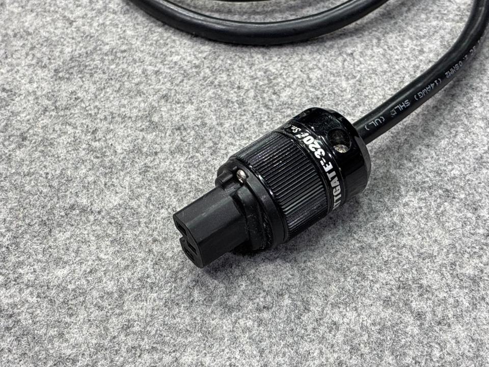 WATTGATE 5266i+320i/1.5m Pro Cable - 中古オーディオ 高価買取・販売