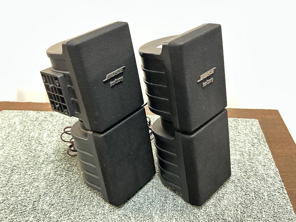BOSEスピーカー(中古品)
101MM、吊り下げ金具付き 不明スピーカー BOSE - 中古オーディオ 高価買取・販売 ハイファイ堂