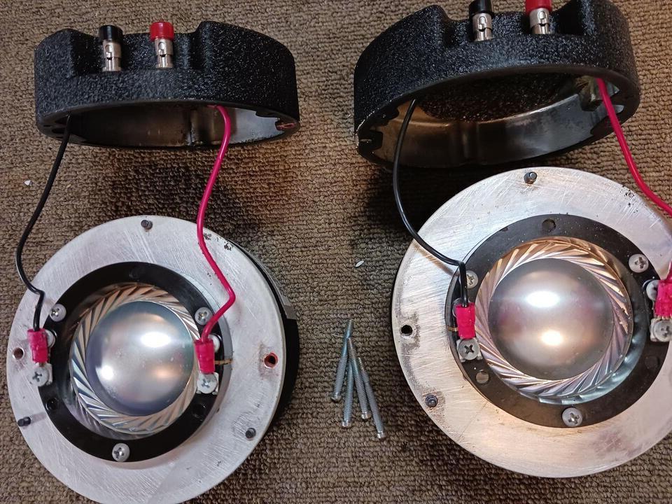 LE175 JBL - HiFi-Do McIntosh/JBL/audio-technica/Jeff Rowland/Accuphase