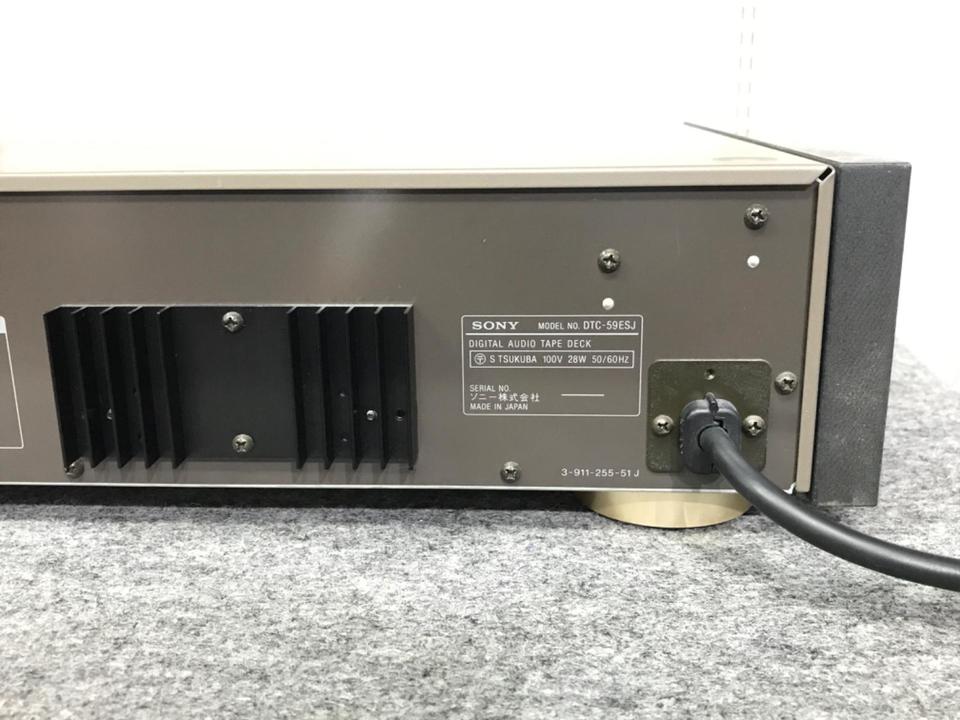 9467 ジャンク品 SONY DTC-59ESJ ソニー DATデッキ DAT機器 家電、AV、カメラ