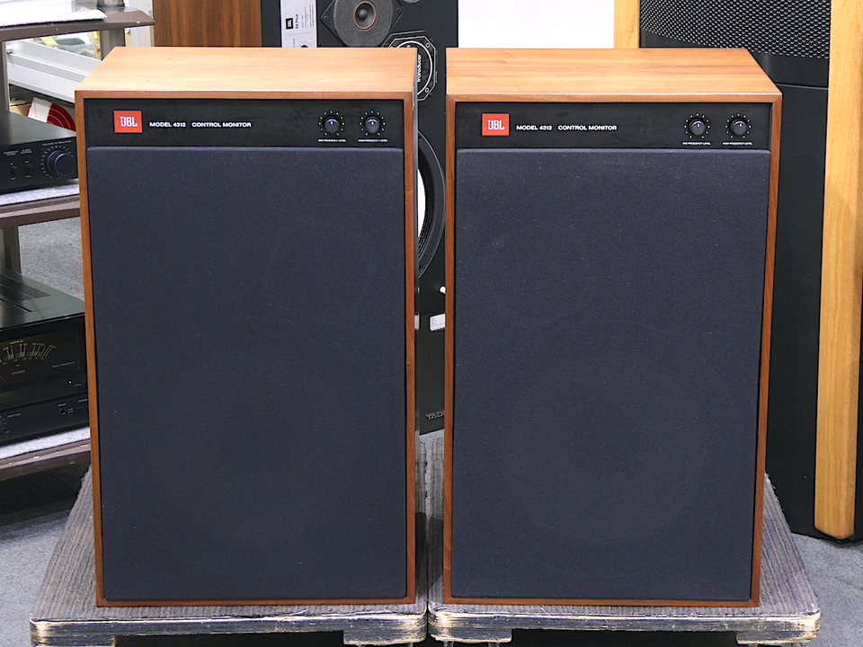 4312 JBLの買取価格 : 110,000円 中古オーディオ 高価買取・販売