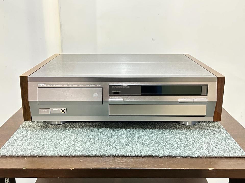 CDX-2020 YAMAHA - HiFi-Do McIntosh/JBL/audio-technica/Jeff Rowland