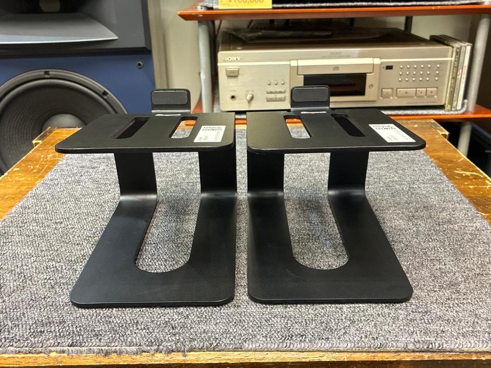 アルミデスクトップスピーカースタンド Stageek - HiFi-Do McIntosh